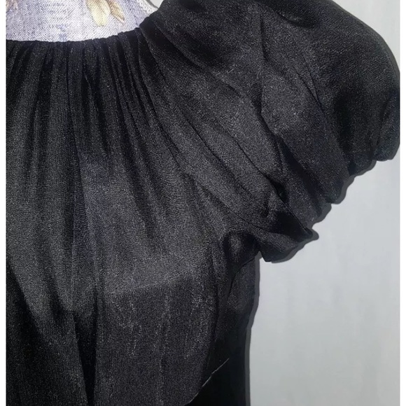 Women’s Satin Silk Formal Dress. - Picture 7 of 8